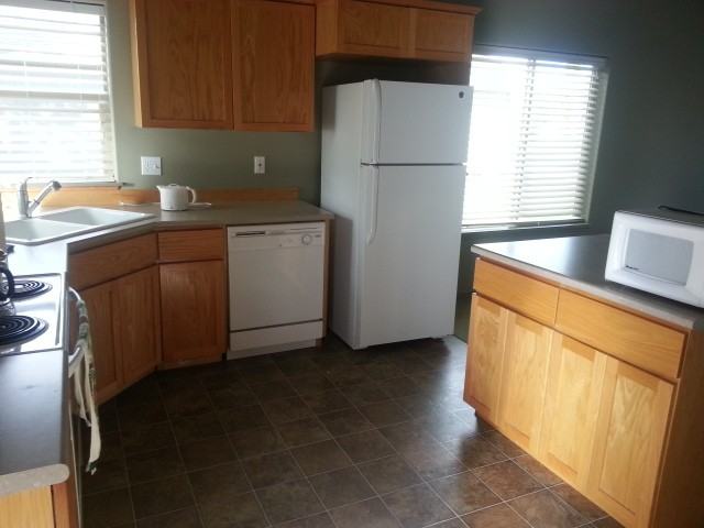 16457 Cassidy Dr - Photo 2 of 15