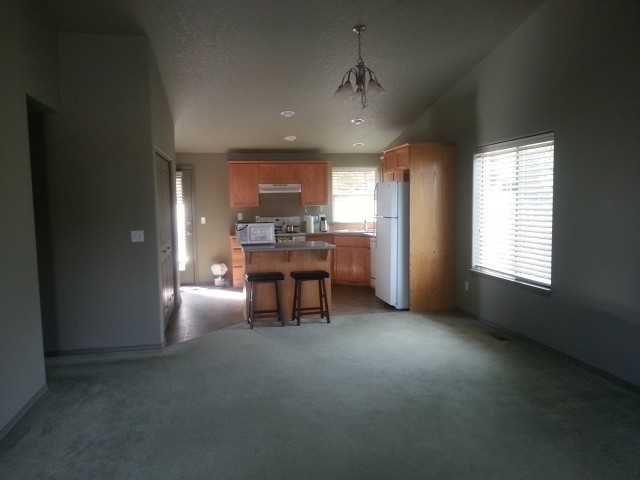 16457 Cassidy Dr - Photo 3 of 15