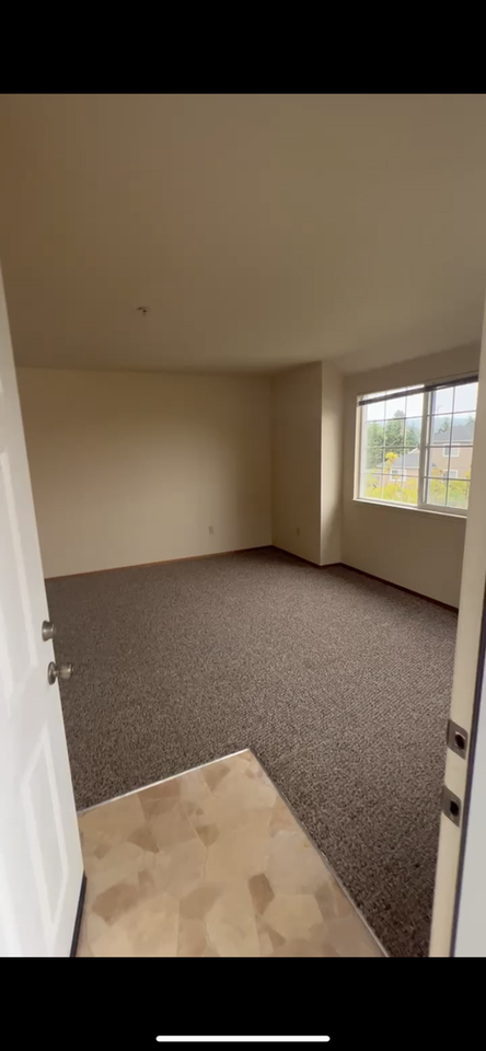 740 BayPark - Photo 2 of 16