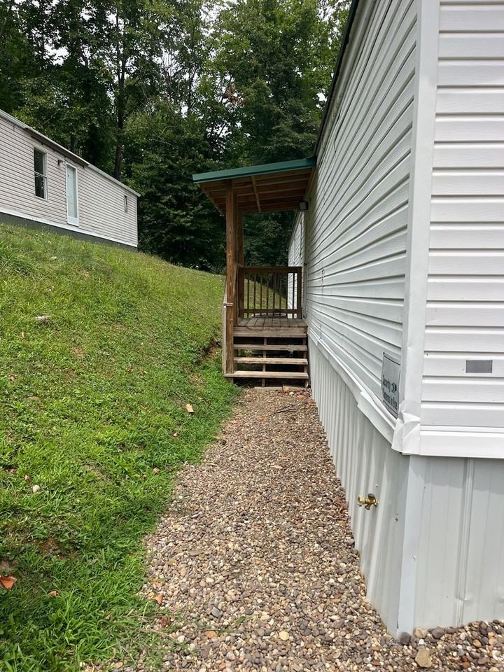 40 Honey Bee Ln - Photo 7 of 9