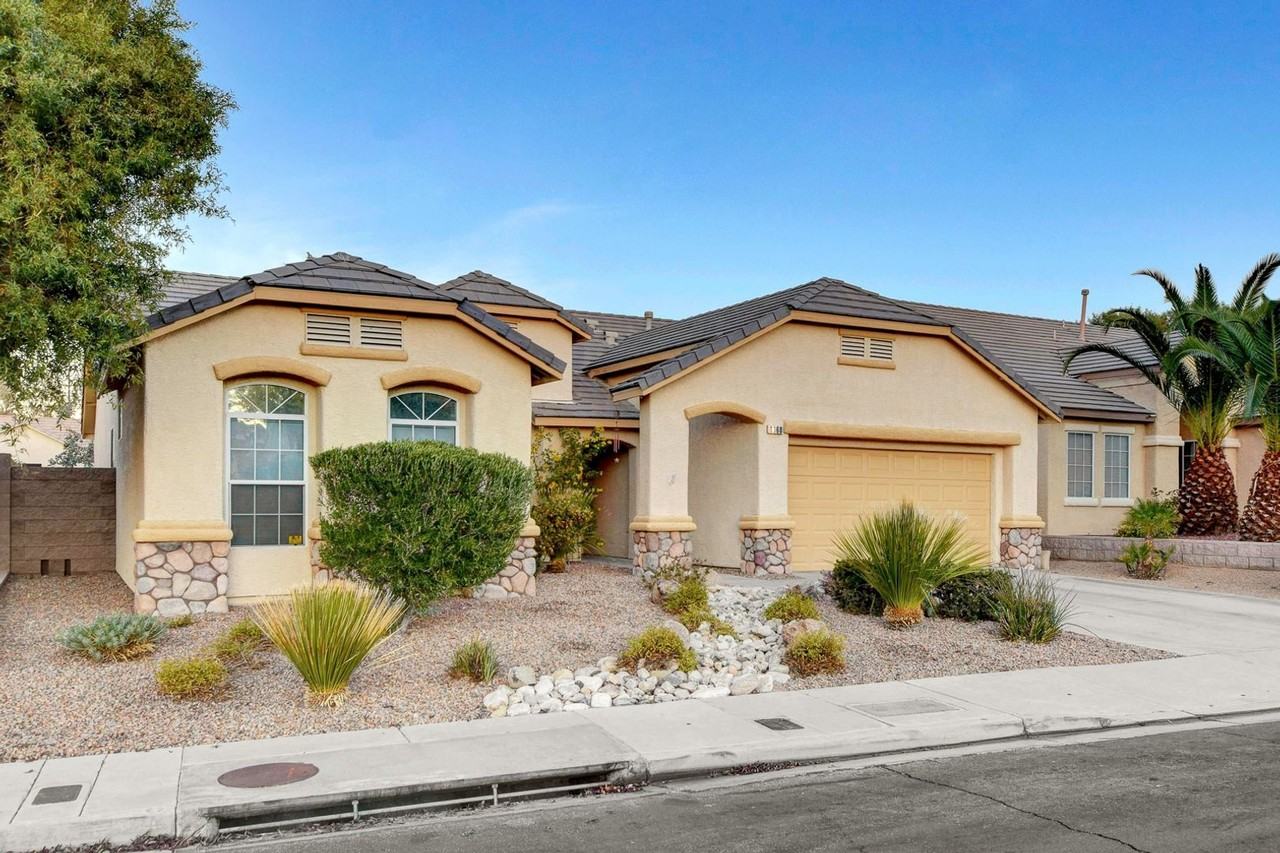 1360 Temporale Dr - Photo 2 of 37