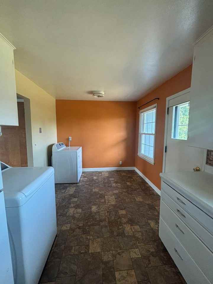 4208 W Saint Louis St - Photo 7 of 14