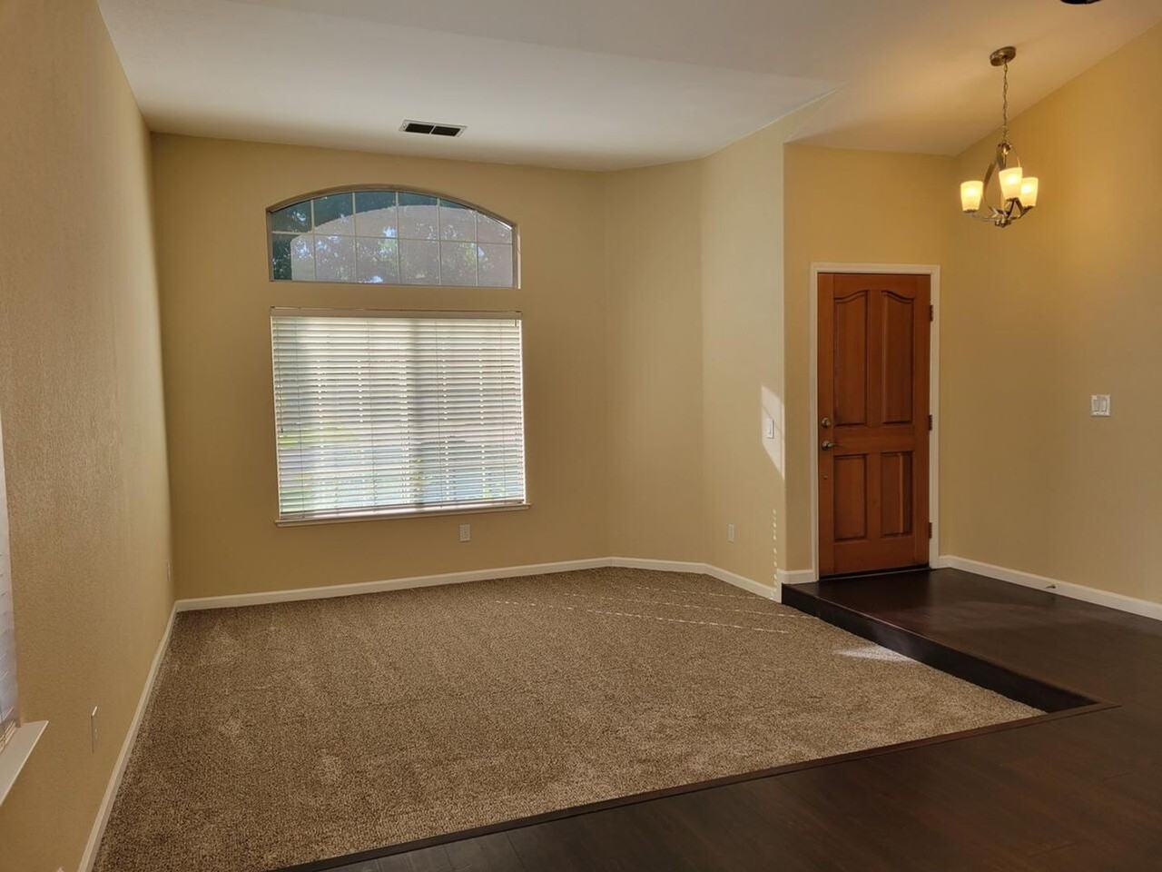5131 Camden Rd - Photo 3 of 22