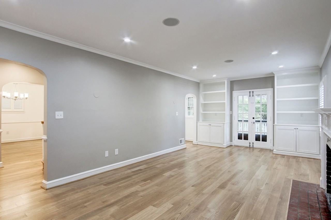 1626 Kalmia Rd Nw ##Nw - Photo 6 of 48