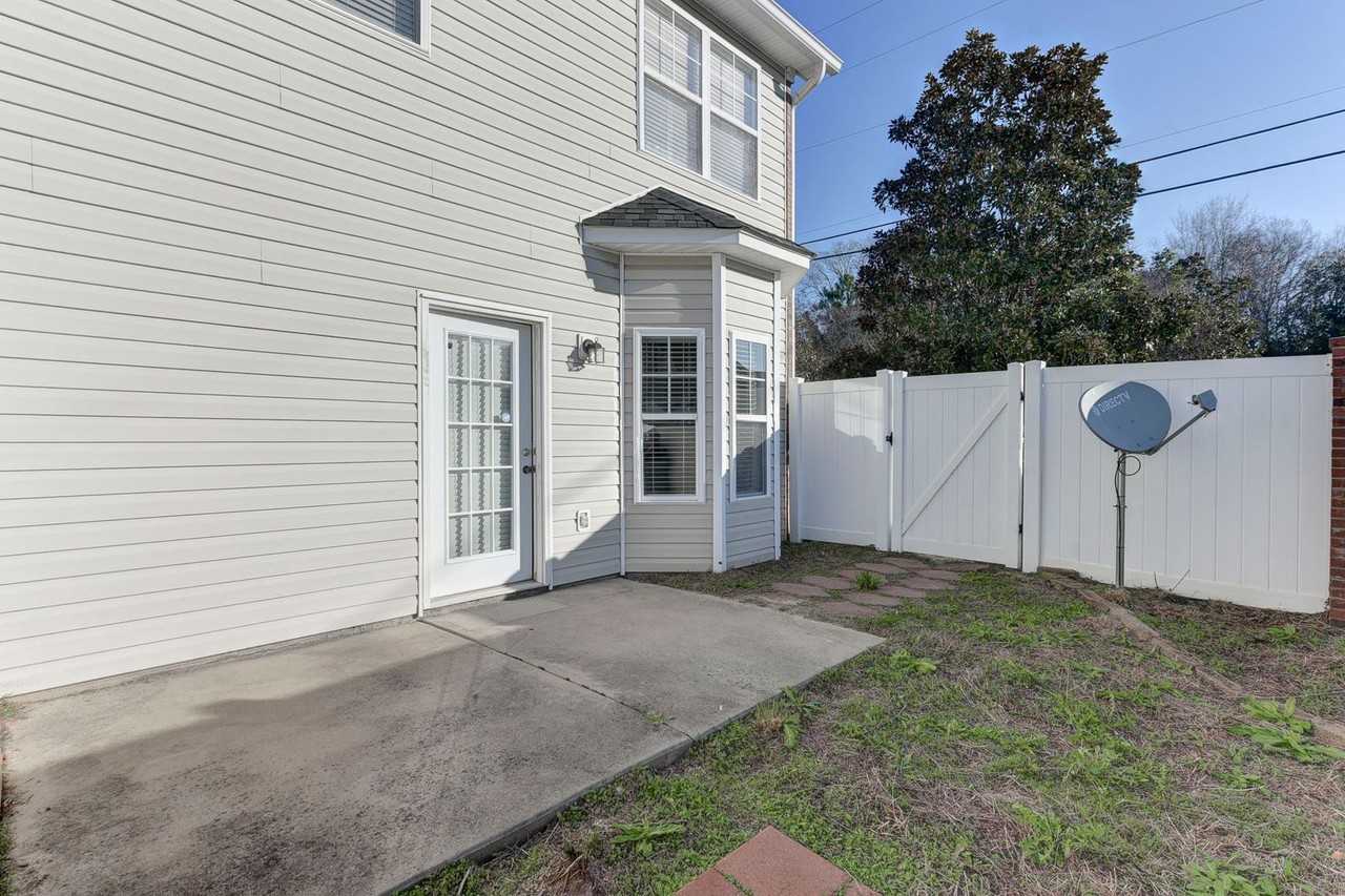 1 Braiden Manor Rd - Photo 4 of 33