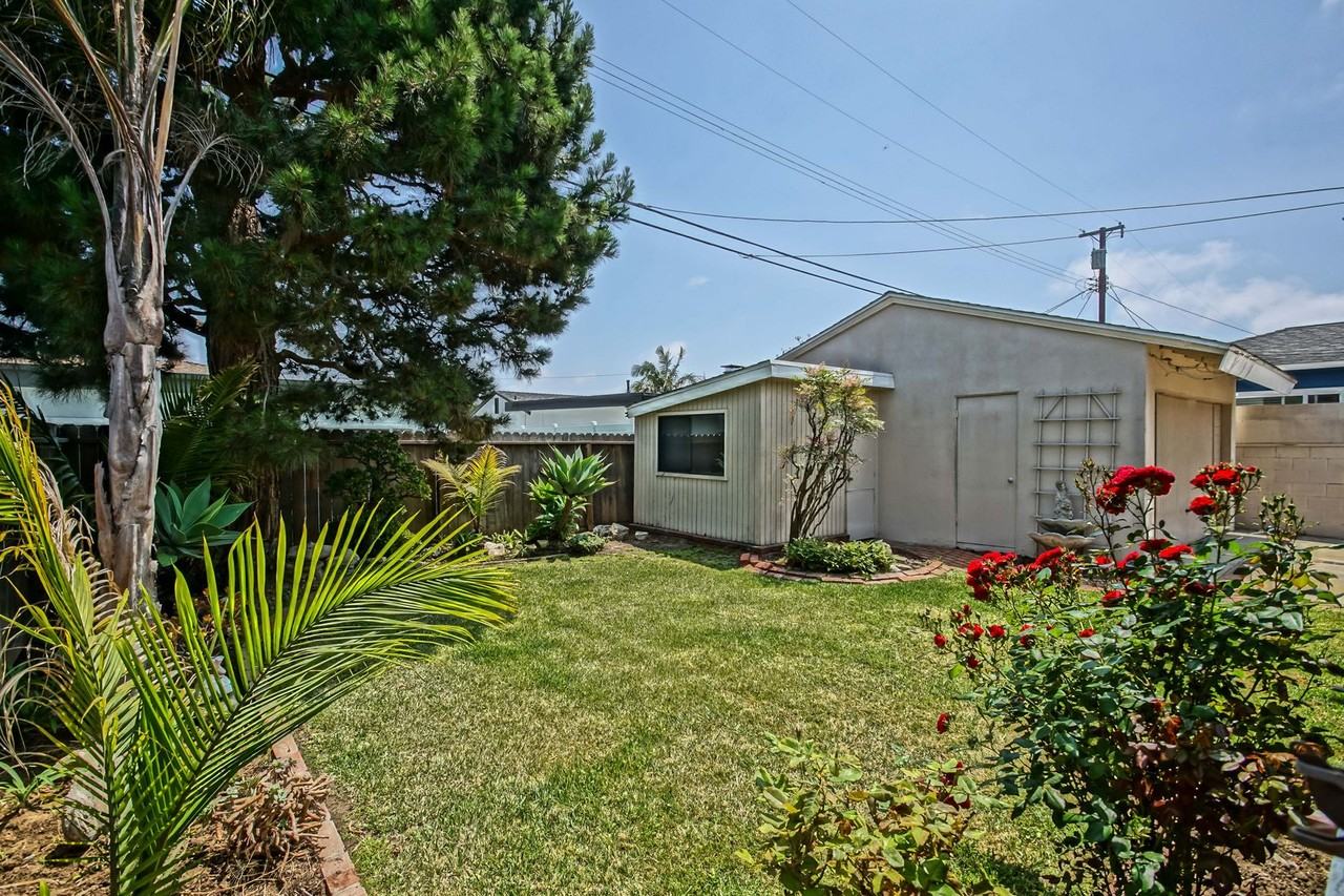 5512 Wiseburn St - Photo 7 of 36