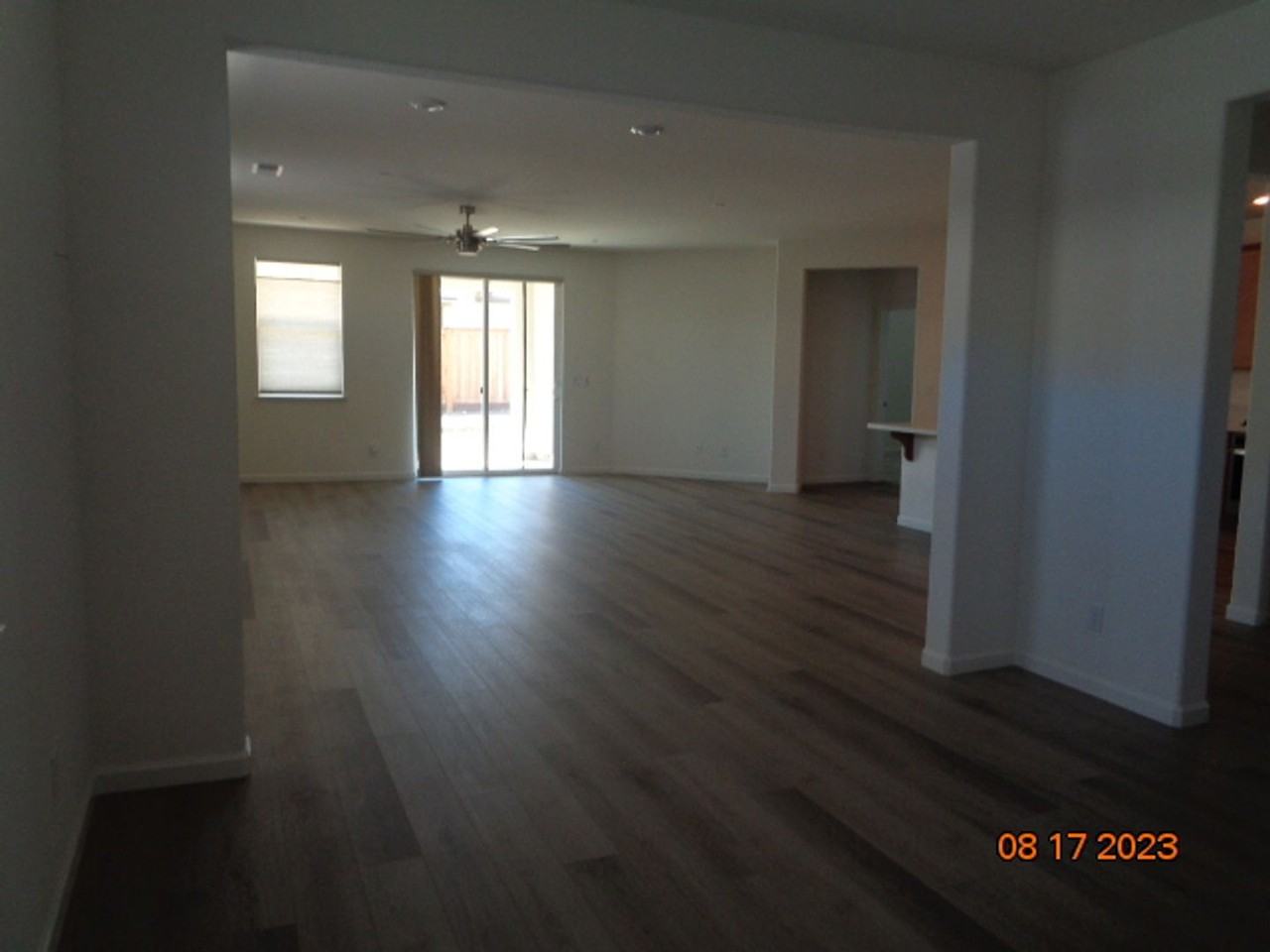 1455 Goldfield Ln - Photo 2 of 8