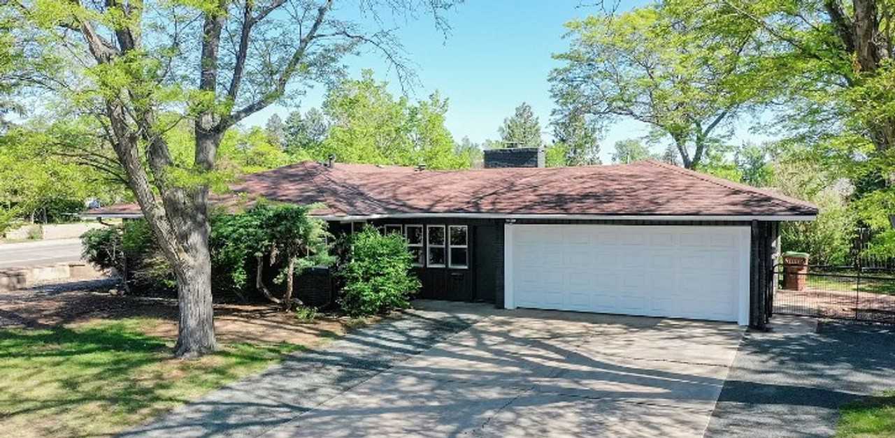 1508 S Shields St - Photo 3 of 41