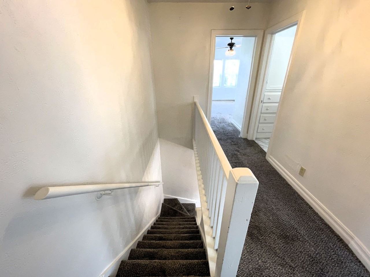 Baseline Properties Duplex ~ P (NMU) - Photo 5 of 16