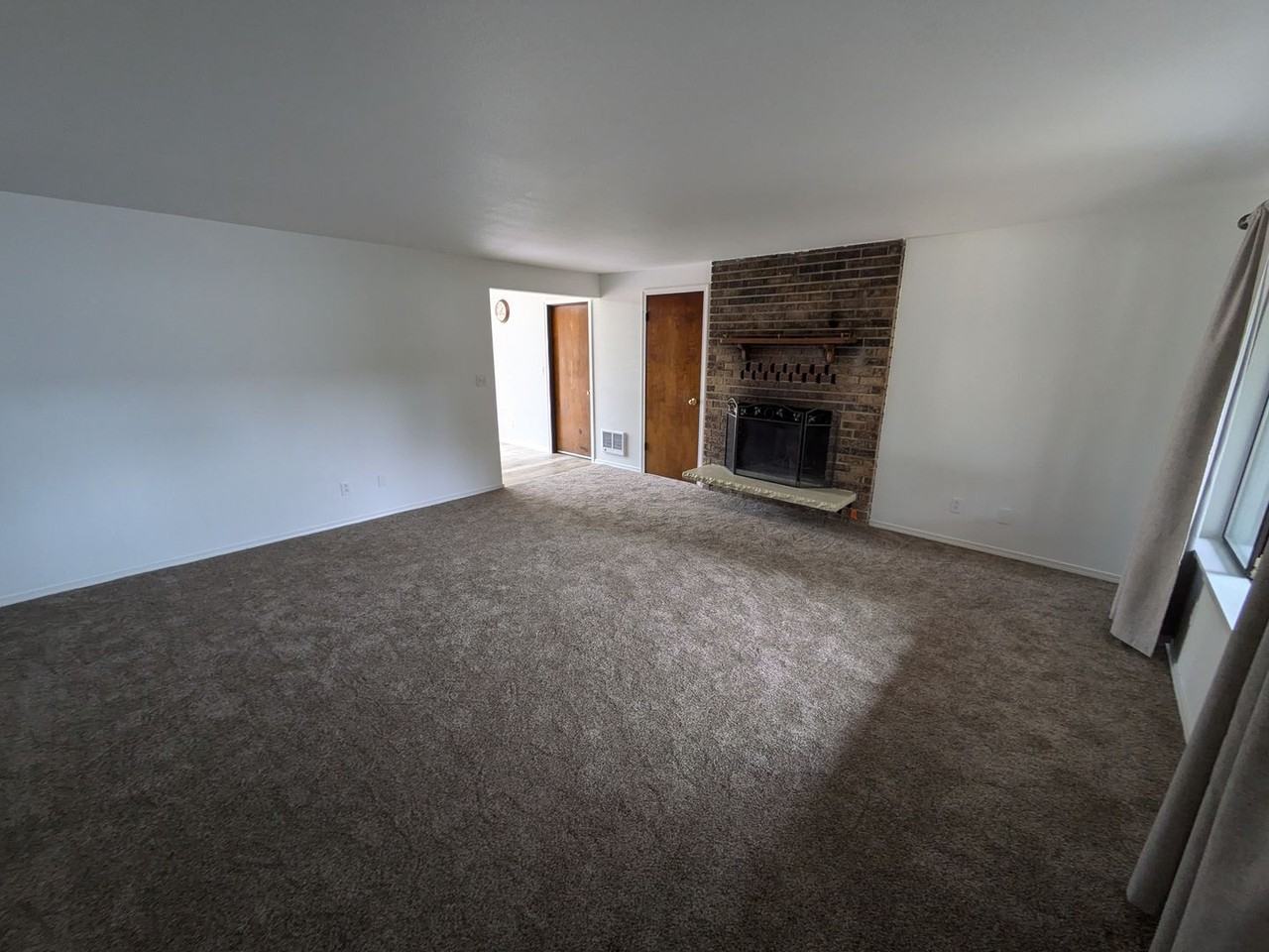 7816 Samurai Drive Southeast - Photo 4 of 14