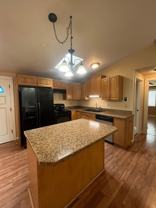 989 1/2 Laurelhurst Dr - Photo 1 of 1