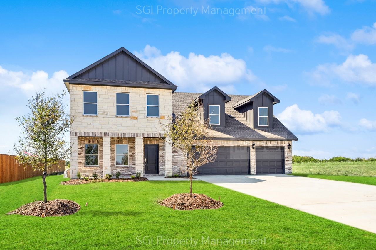 209 Cedar Elm Ln - Photo 2 of 34