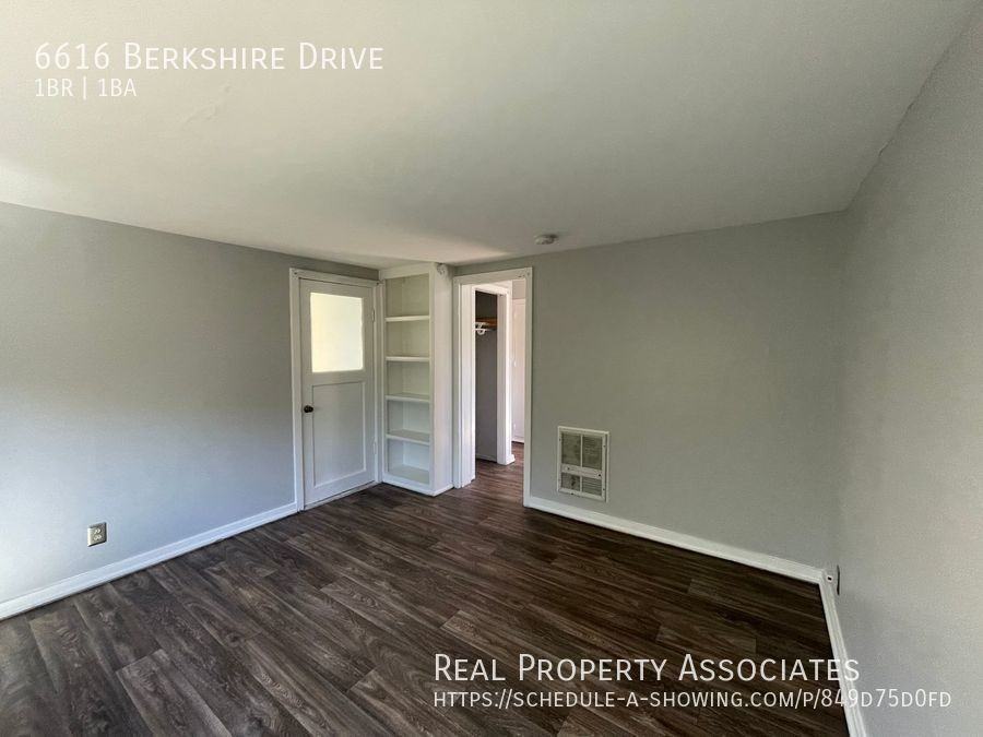 6616 Berkshire Dr - Photo 2 of 14