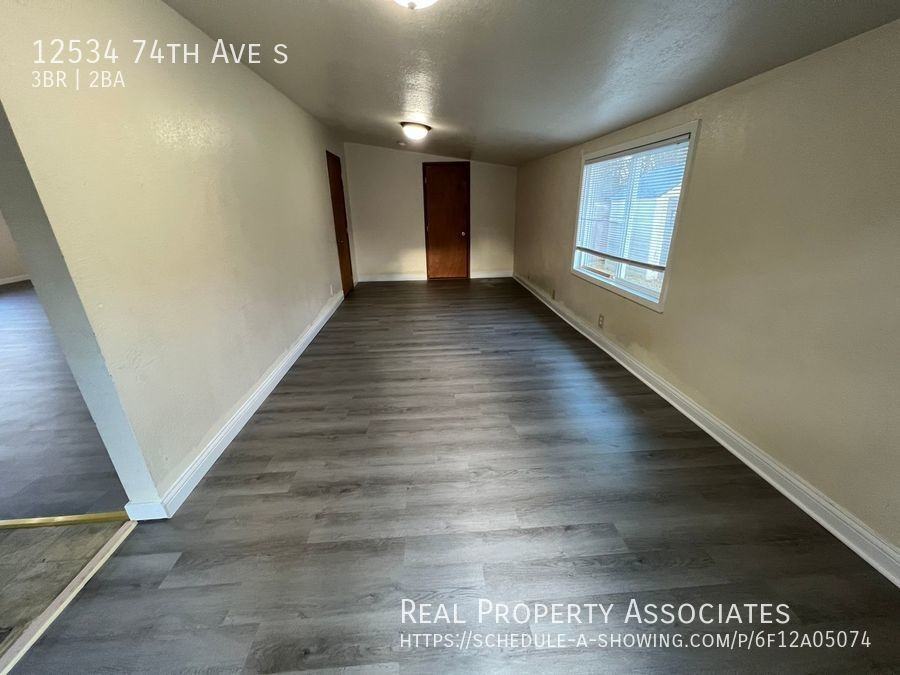 12534 74th Ave S - Photo 3 of 10