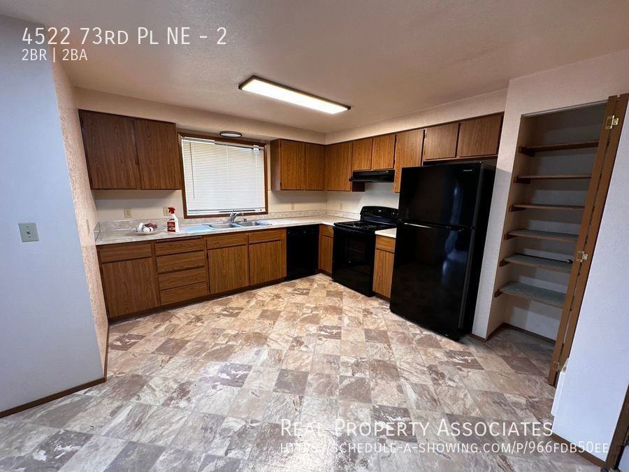 4522 73rd Pl Ne #2 - Photo 3 of 9