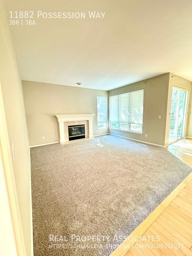 11882 Possession Way - Photo 3 of 16