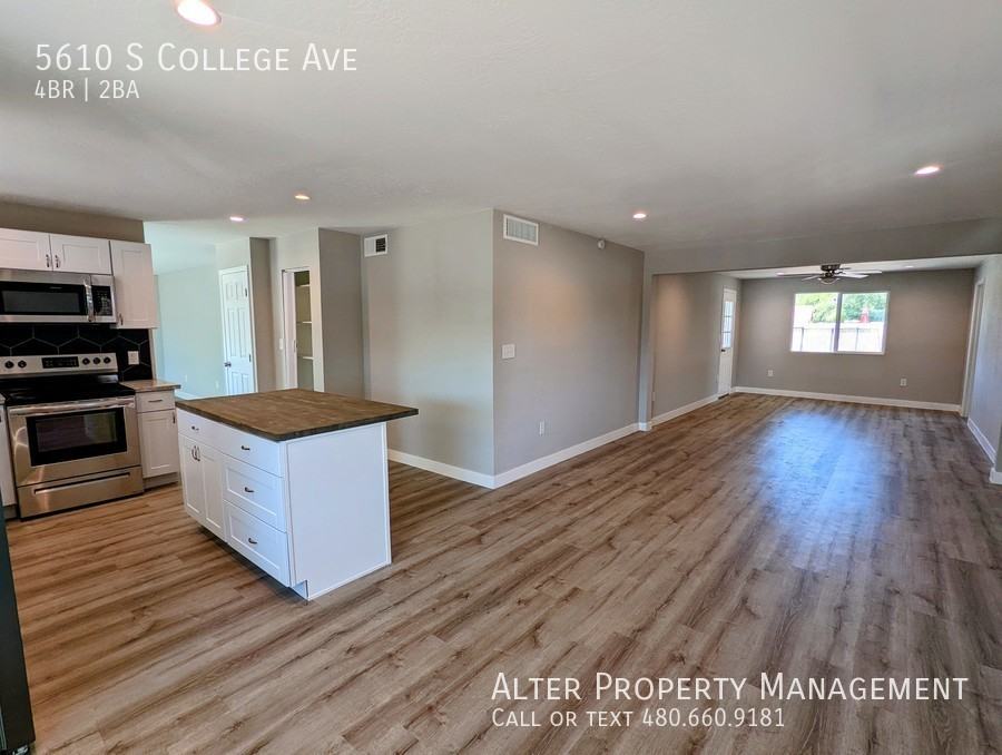 5610 S College Ave - Photo 7 of 24