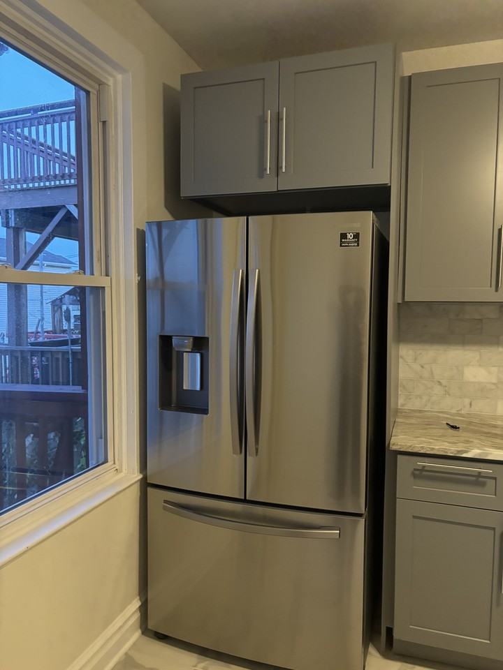 148 Randolph Ave #1 - Photo 7 of 17