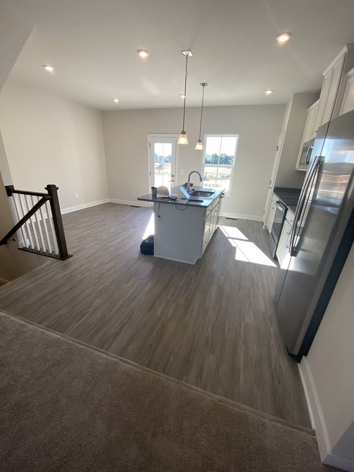 140 Spring Grove Way #NA - Photo 5 of 27