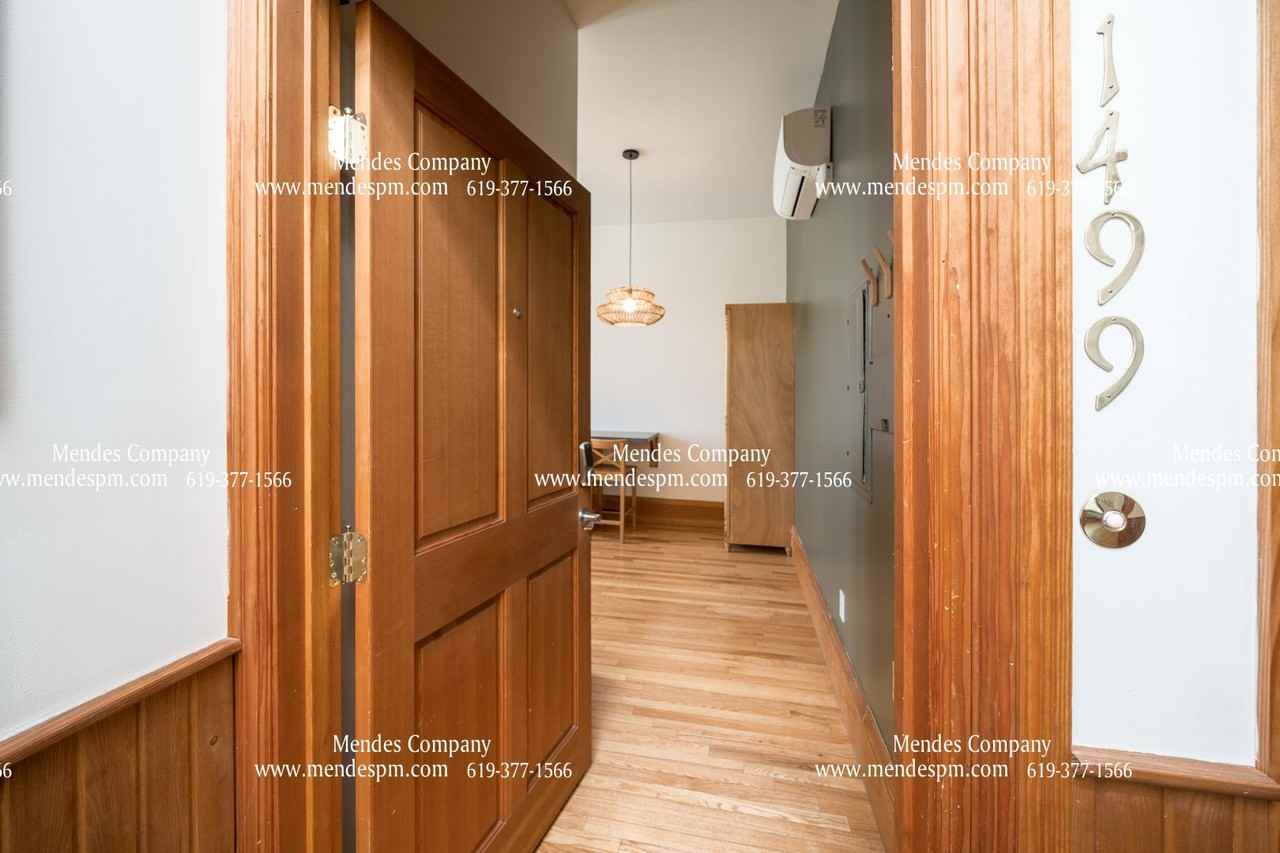 1499 J St - Photo 2 of 14