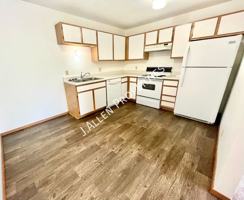 featured image of 902 Riverfront Rd #7