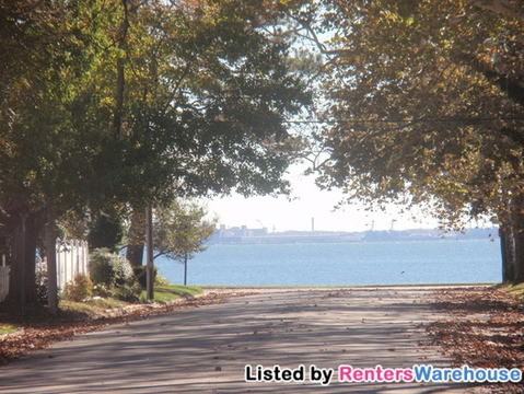 55 Pear Ave - Photo 2 of 15