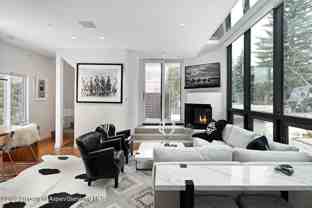 623 S Monarch St Apt C #Apt C - Photo 1 of 1