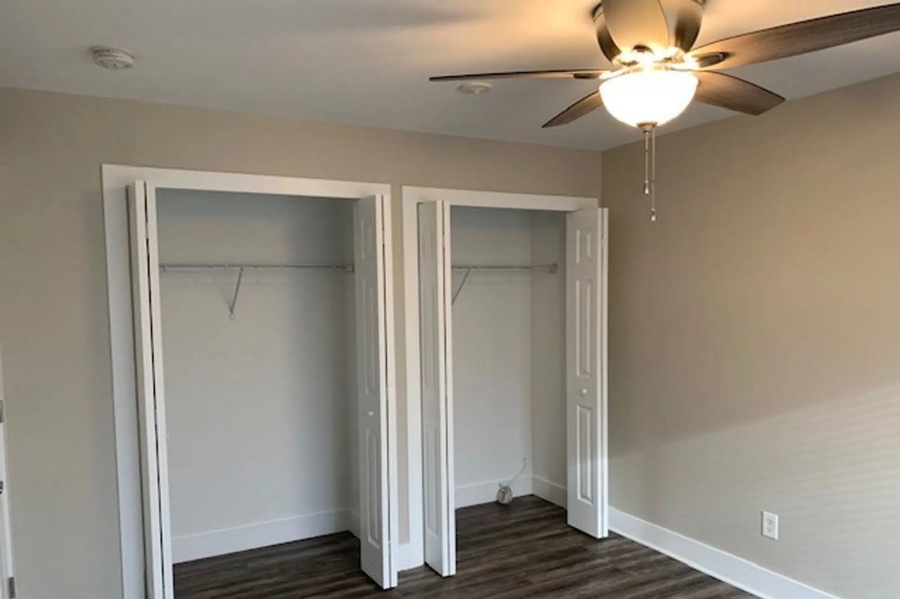 1727 E 14 Mile Rd Unit B