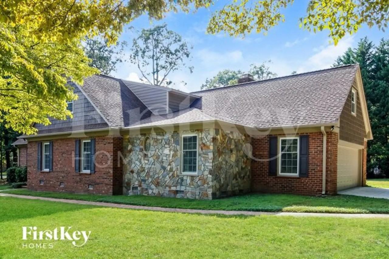 3214 N Rockingham Rd - Photo 2 of 15