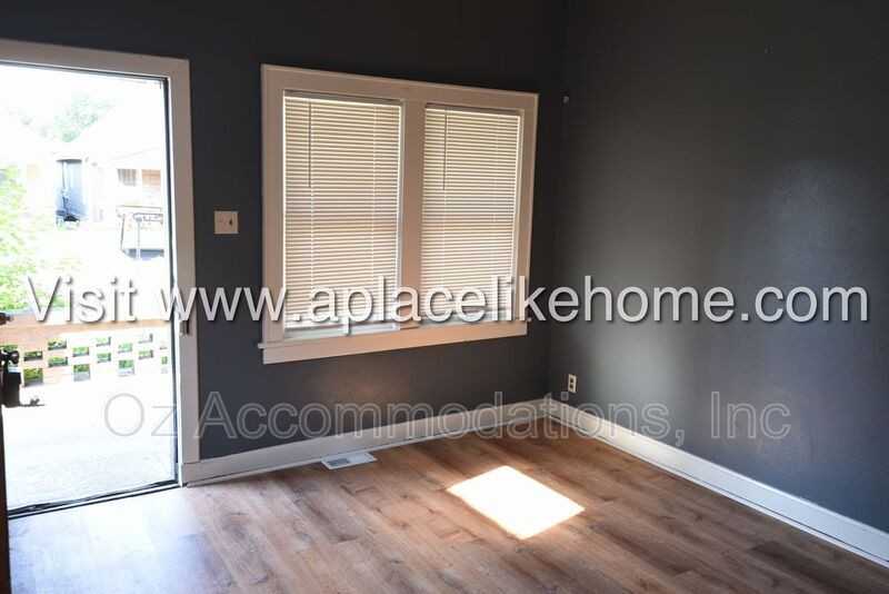 745 Pacific Ave - Photo 5 of 20