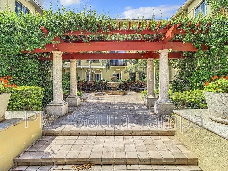 5220 Beach Breeze Ct - Photo 2 of 40