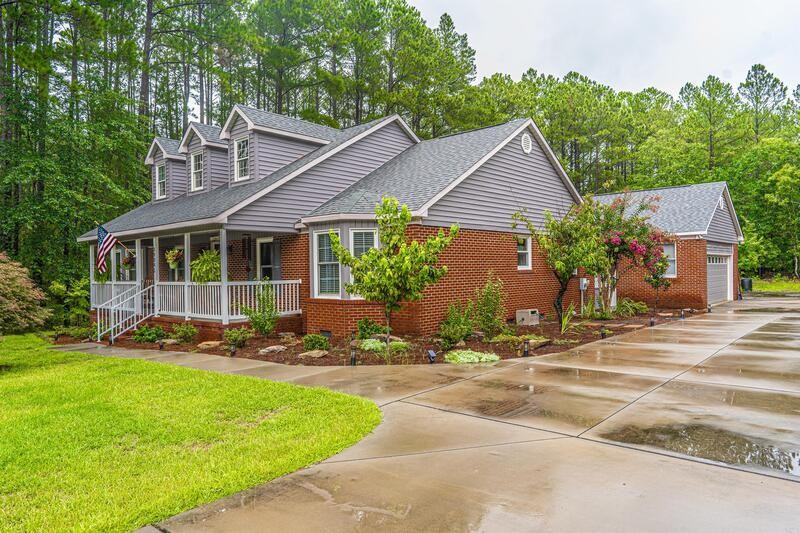 30341 E Lake Rd - Photo 3 of 42