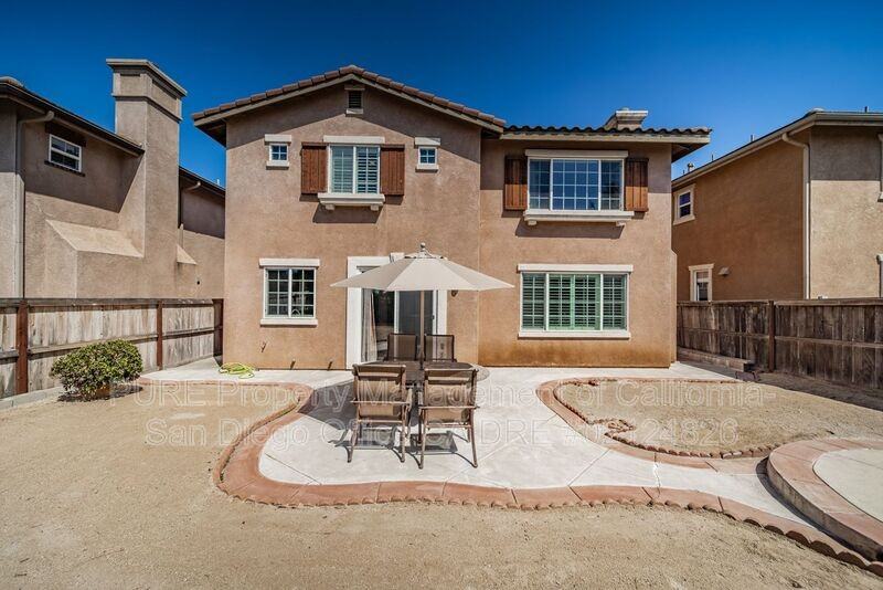 941 Prism Dr - Photo 3 of 26