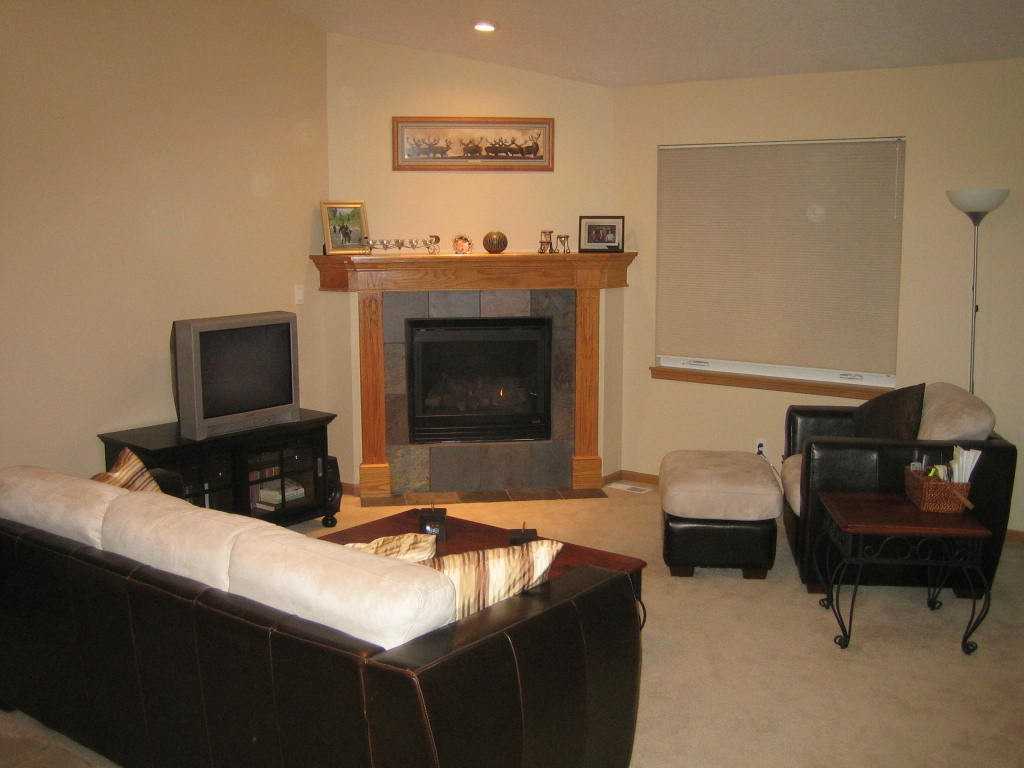 4634 Twain St - Photo 2 of 13