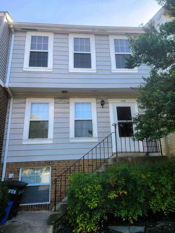 9139 September Ln - Photo 2 of 23