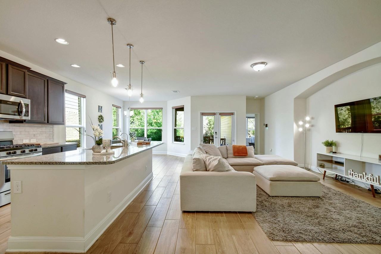 6111 Rita Balance - Photo 6 of 32