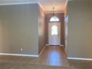 310 Eclipse St - Photo 3 of 28