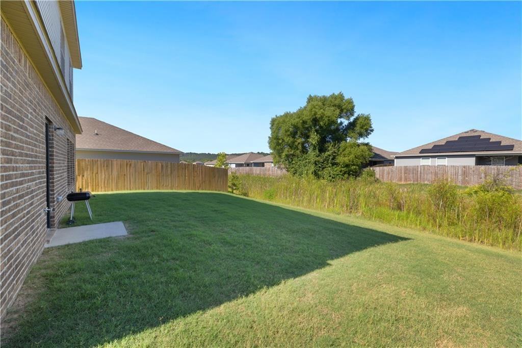 1209 S Ivory Bill Ln - Photo 2 of 19