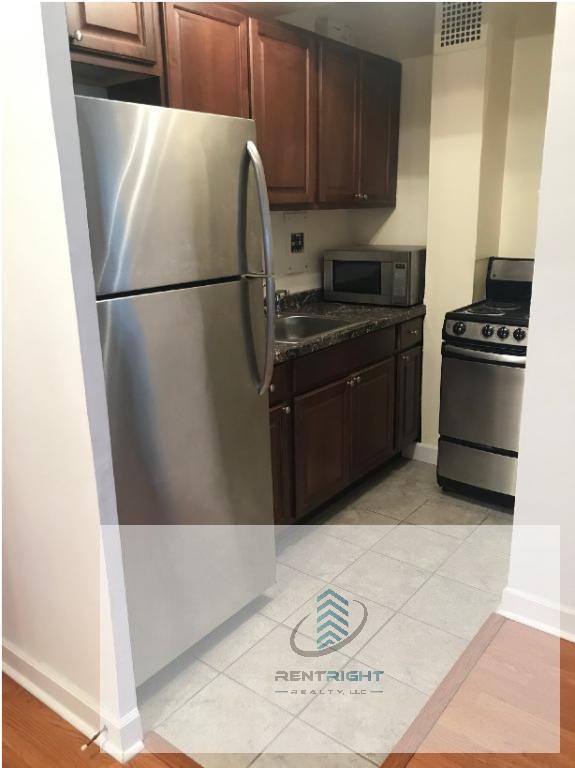 4180 N Marine Dr #604 - Photo 3 of 20