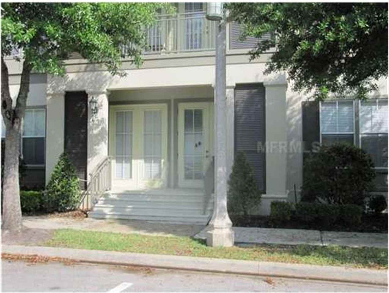 619 Front St - Photo 4 of 17