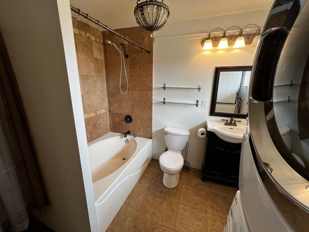 8957 Rio Linda Blvd - Photo 6 of 19