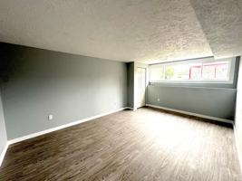 featured image of 2215 Quince St #B