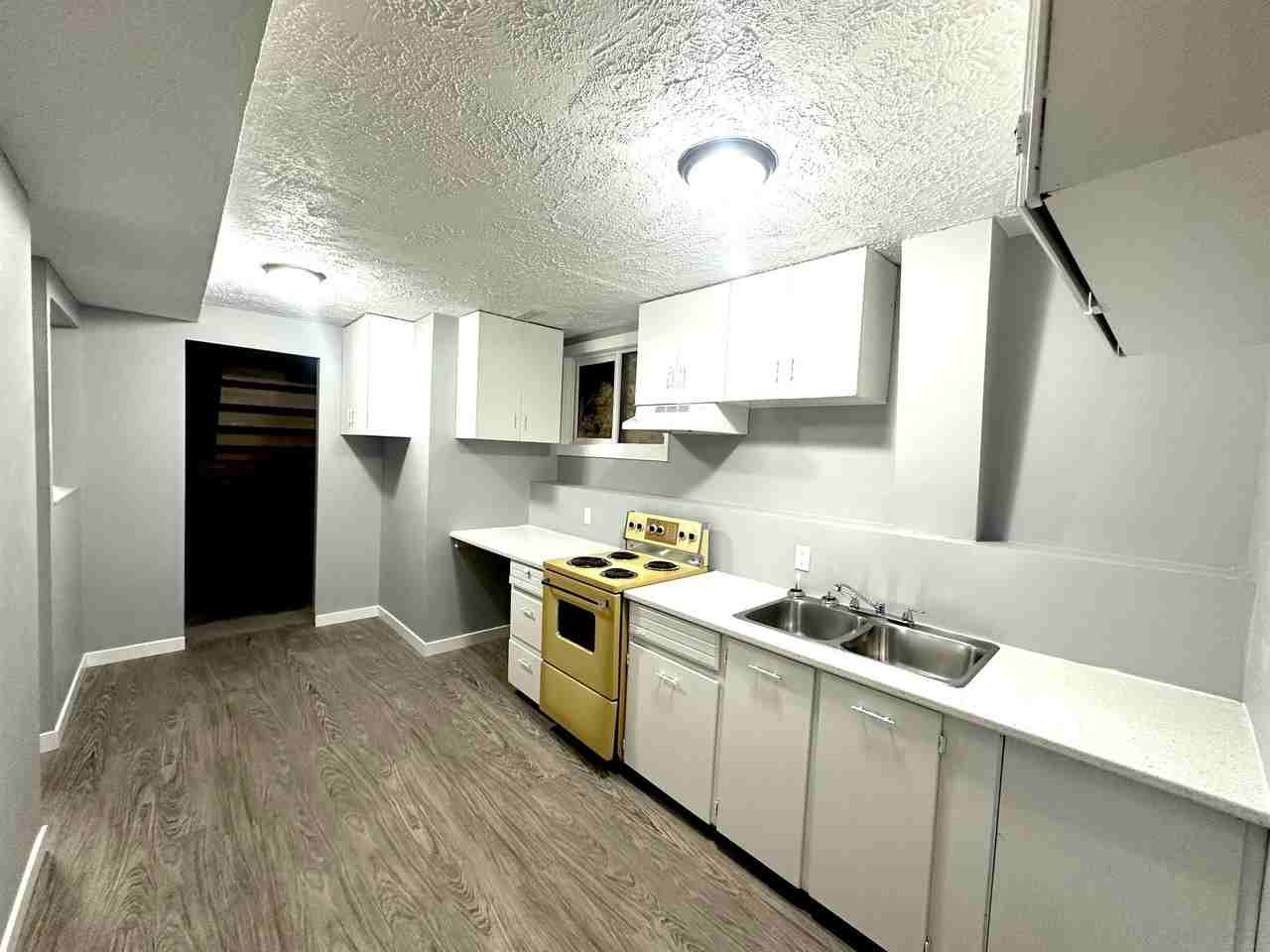2215 Quince St #B - Photo 5 of 12