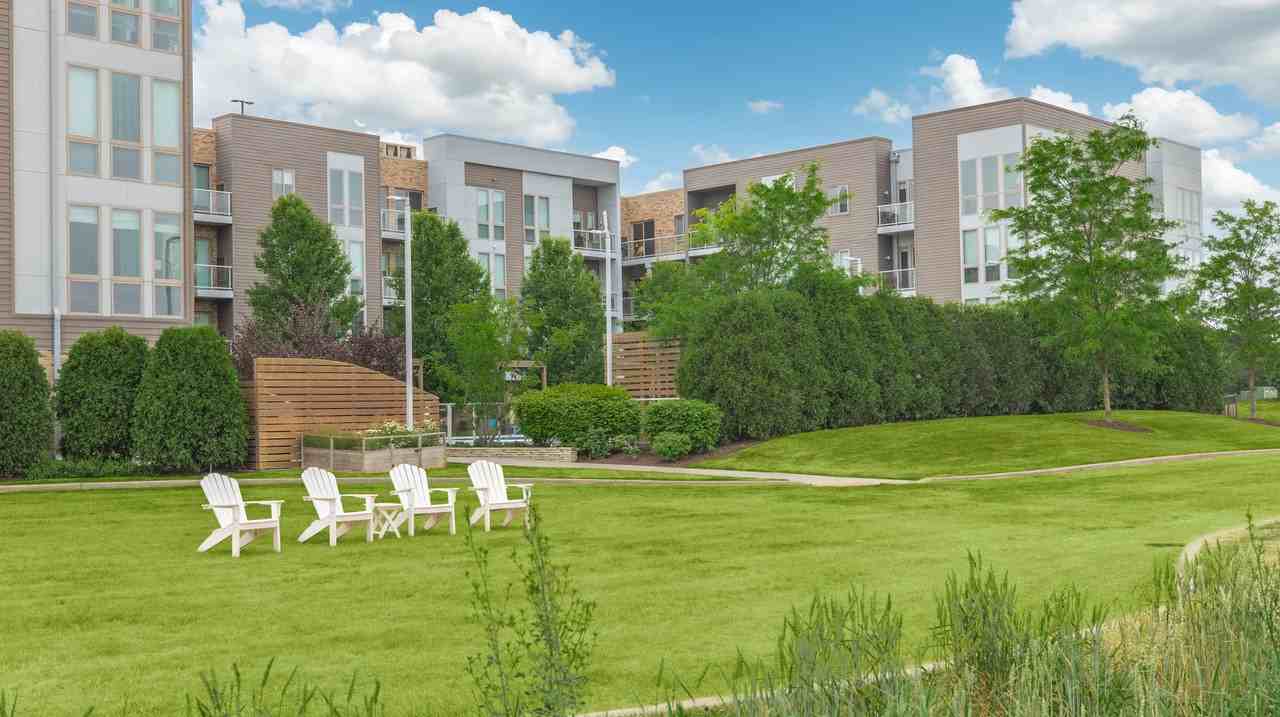 Woodview Apartments - Photo 6 of 7