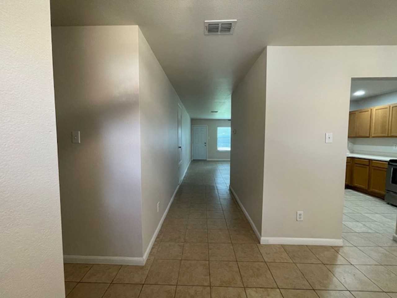 4532 Pangolin Dr - Photo 3 of 20