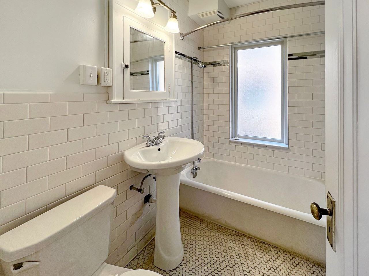 1280 Grand Ave, Saint Paul, MN 55105 101 unit Rentals Zumper