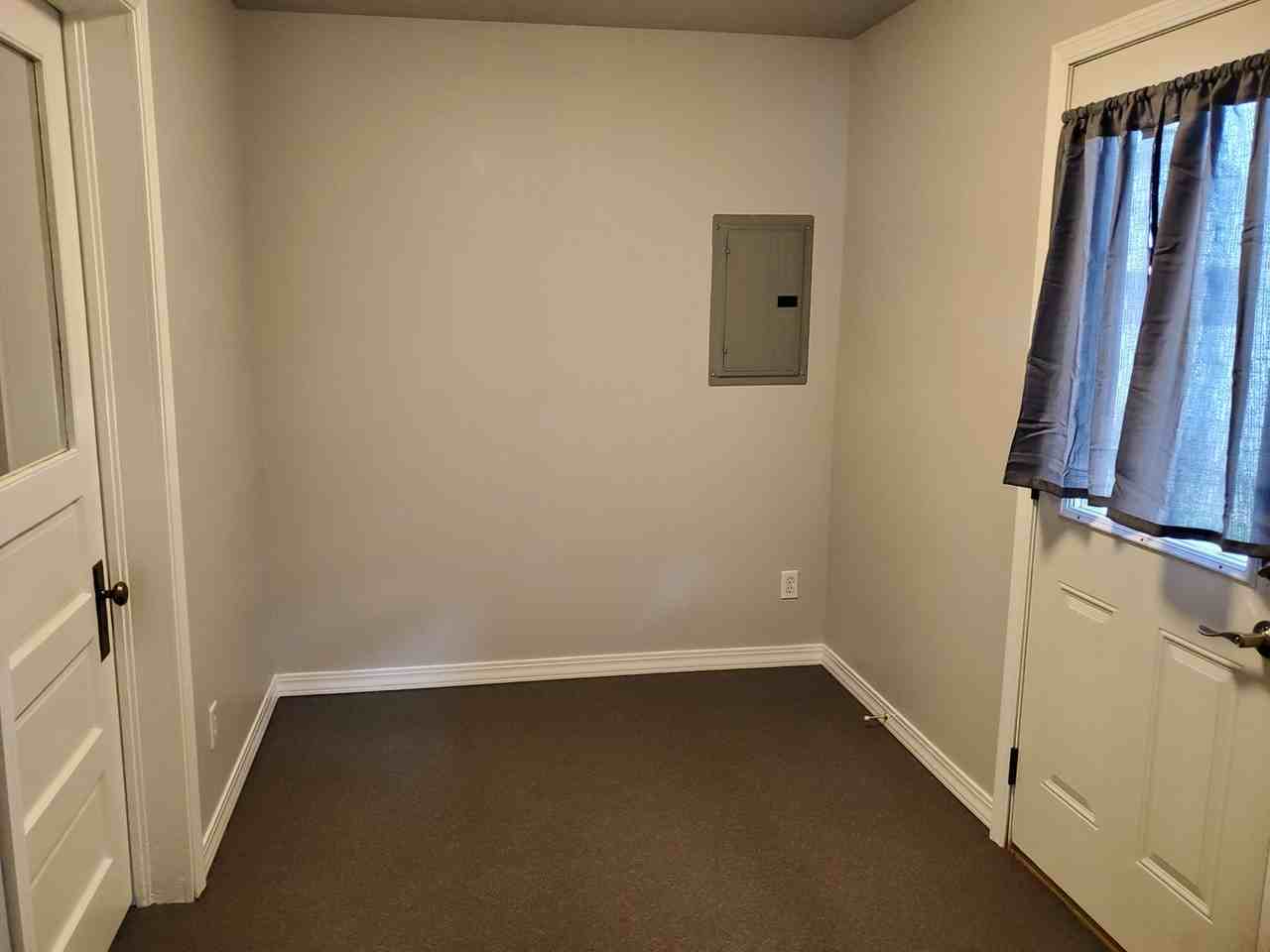1306 O Ave - Photo 5 of 17