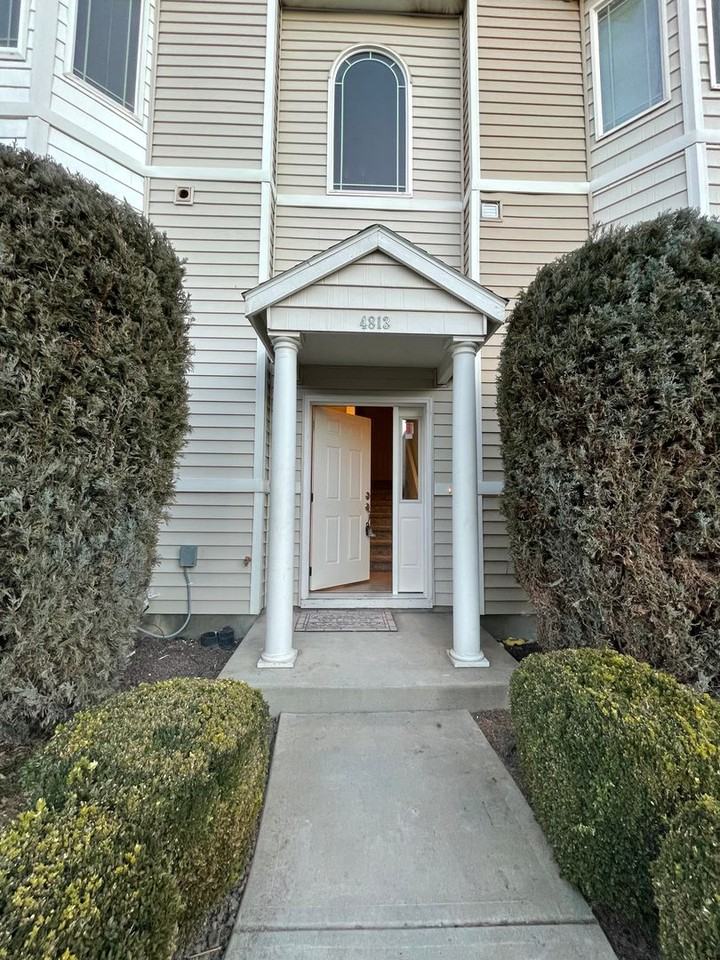 4813 Guemes Ln - Photo 3 of 20