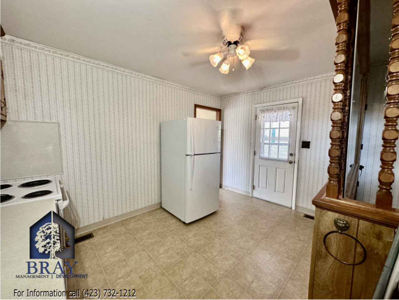 400 Chapman St - Photo 7 of 18