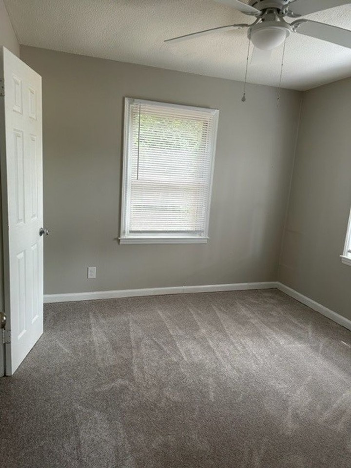 1919 Ashley Rd #2 - Photo 2 of 4